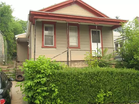 703 E Division St, Syracuse, NY 13208