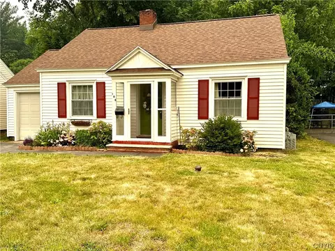 108 Wally Rd, Syracuse, NY 13212