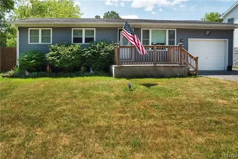 208 Lyndale Dr, Rome, NY 13440