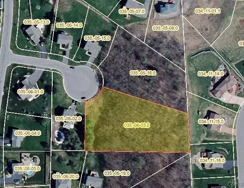 4601 Moon Glow Dr, Onondaga, NY 13078