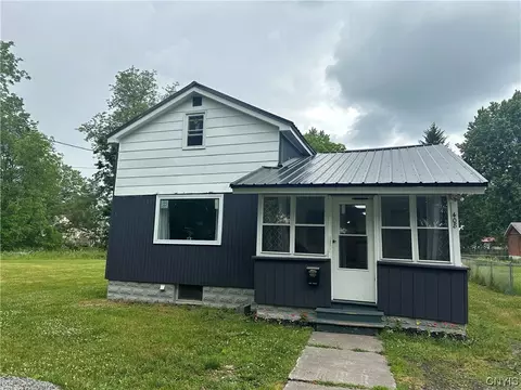 408 State St, Lenox, NY 13032