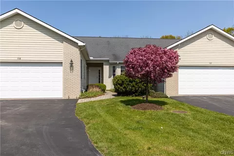 108 Whispering Stream Way, Fayetteville, NY 13066