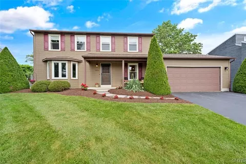 7714 Majestic Dr, Liverpool, NY 13090