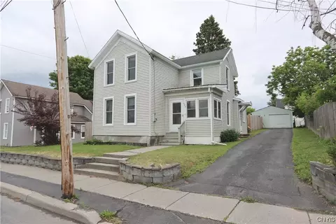 622 Emerson St, Watertown, NY 13601