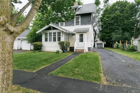215 Niven St, Syracuse, NY 13224