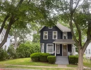 6 Hoffman St, Auburn, NY 13021