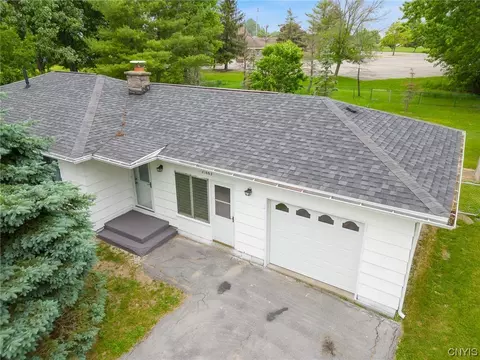 21883 Holcomb St, Watertown, NY 13601
