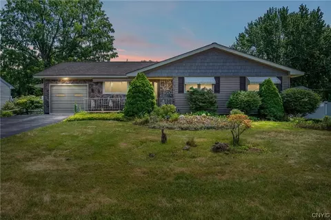2012 Holly St, Rome, NY 13440