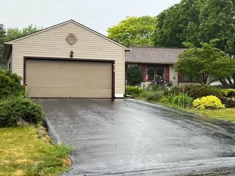 418 E Manchester Rd, Geddes, NY 13219