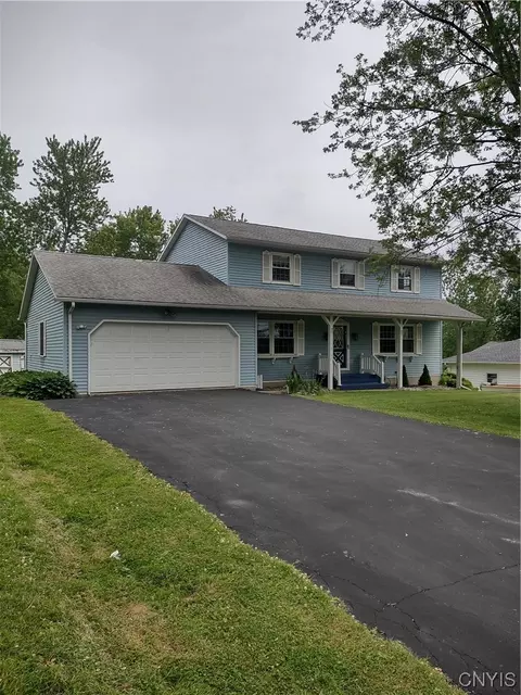 5666 Walker Rd, Deerfield, NY 13502