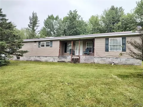 837 N Hillsboro Rd, Camden, NY 13316