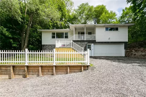 703 Demong Dr, Syracuse, NY 13214