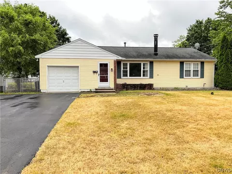 200 Lawdon St, Syracuse, NY 13212