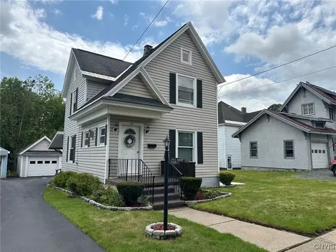 35 Elm St, German Flatts, NY 13357