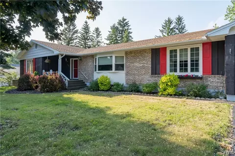 257 Green St, Watertown, NY 13601