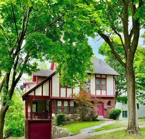 708 Sumner Ave, Syracuse, NY 13210
