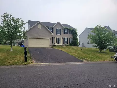 5499 Tobin, Clay, NY 13041