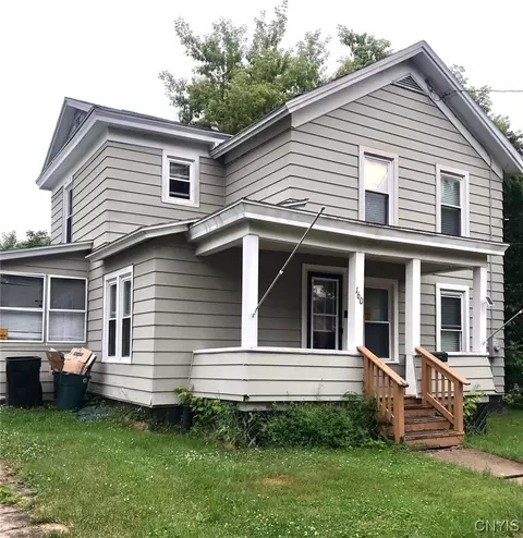 160 W 3rd St S, Fulton, NY 13069