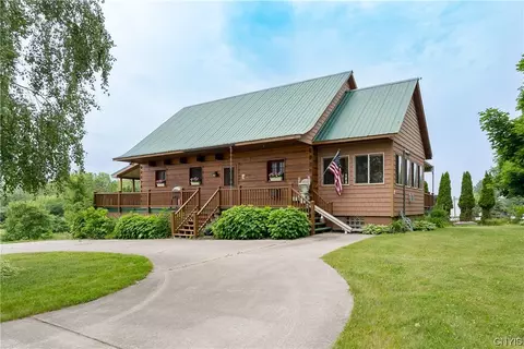 41937 Orleans Ave, Orleans, NY 13641