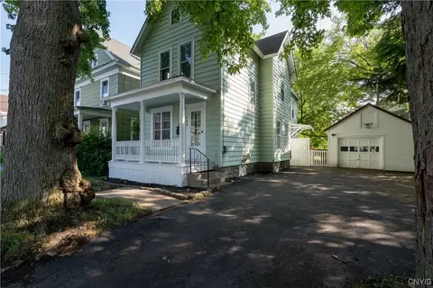 608 Franklin St, Watertown, NY 13601