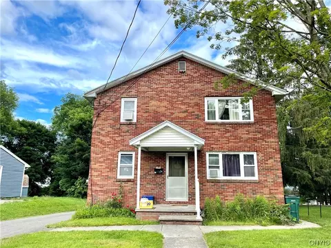 11 Crandall St, Cortland, NY 13045