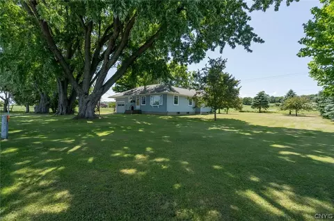7629 East Rd, Lowville, NY 13367