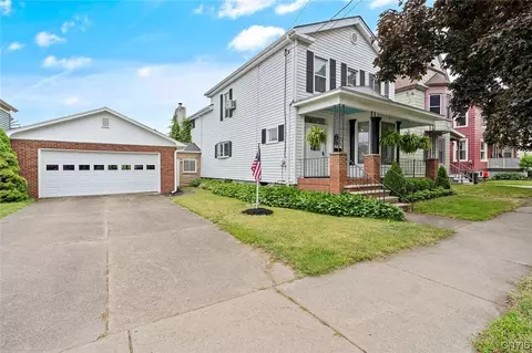 188 W 5th St, Oswego, NY 13126