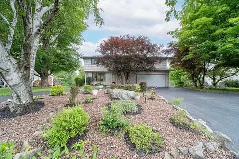 4217 Old Homestead Rd, Onondaga, NY 13215