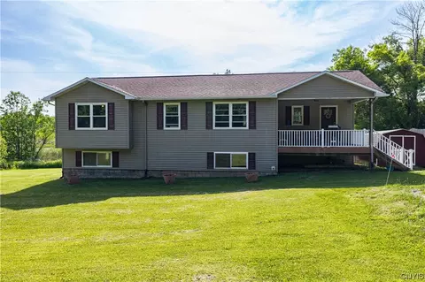 6225 Old County Rd, Smithfield, NY 13032