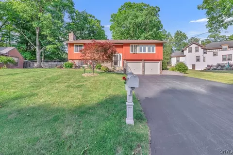107 Hatherleigh Rd, Geddes, NY 13209