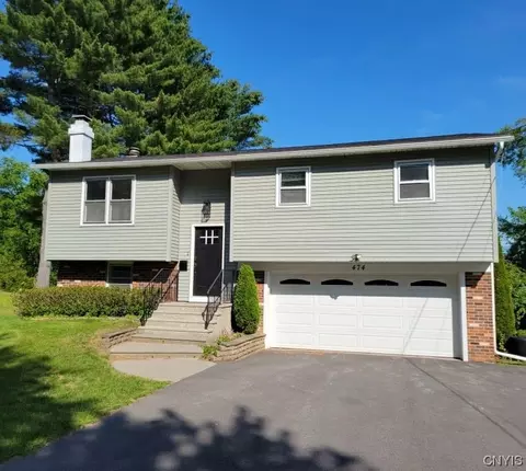 474 Tryon Rd, Utica, NY 13502