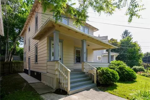 1909 Bellevue Ave, Syracuse, NY 13204