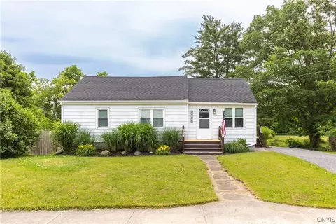 8788 Horton St, Brutus, NY 13166