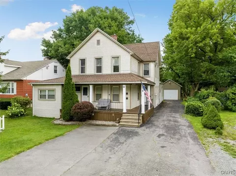 2520 Sunset Ave, Utica, NY 13502