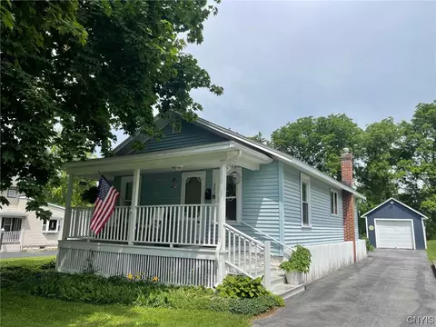 523 Seneca St, Oneida, NY 13421