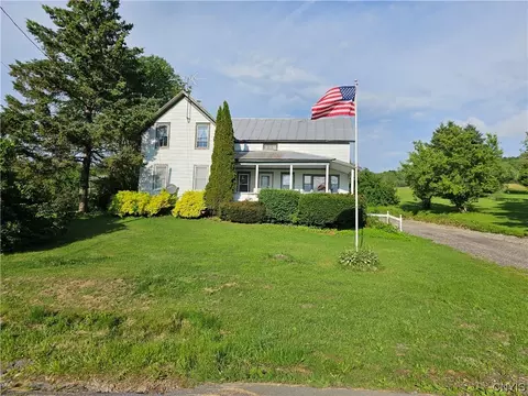 5180 Town Line Rd, Mcgraw, NY 13101