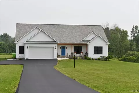 3006 Cherry Vly, Marcellus, NY 13108
