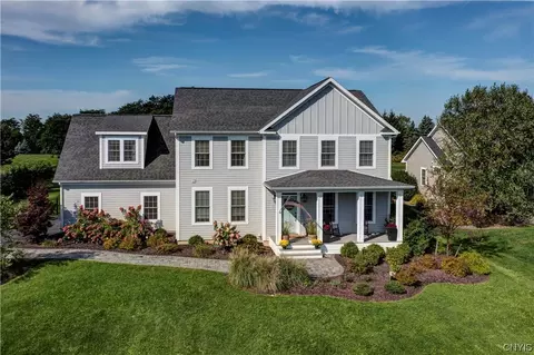 1031 Butters Farm Ln, Skaneateles, NY 13152