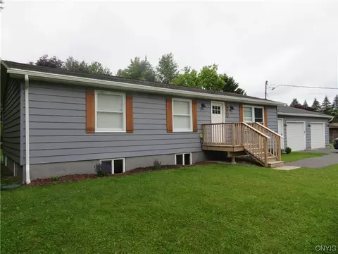 971 Irish Settlement Rd, Freeville, NY 13068