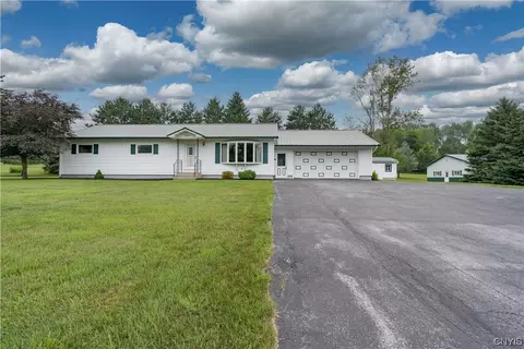 10799 Limburg Forks Rd, Carthage, NY 13619