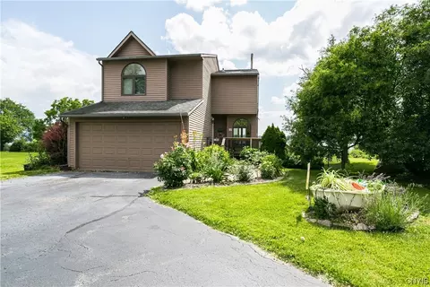 117 Old Liverpool Rd, Salina, NY 13088