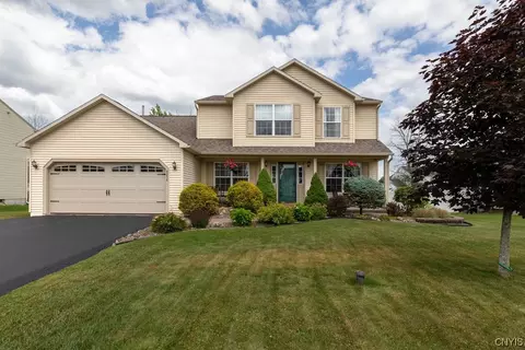 8258 Justin Dr, Clay, NY 13041