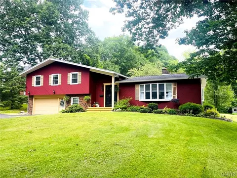 365 SW 8th St, Oswego, NY 13126