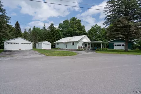 6182 River St, Glenfield, NY 13343