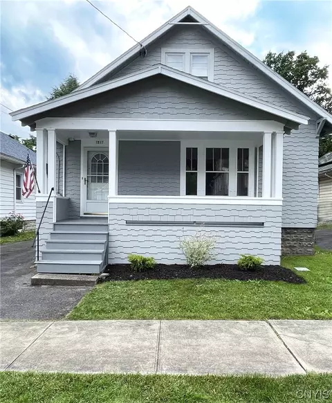 1217 Ash St, Utica, NY 13502