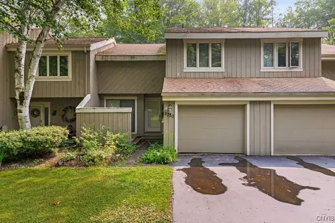 8750 E Patrol Rd, Lysander, NY 13027