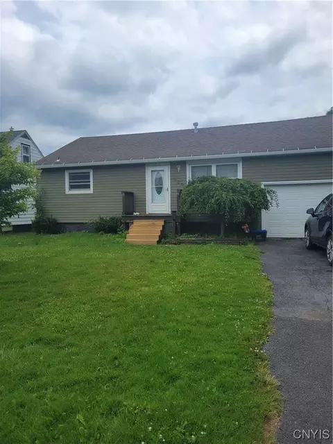 620 Boston Rd, Salina, NY 13211