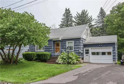 311 Mckenney Ave, Salina, NY 13211