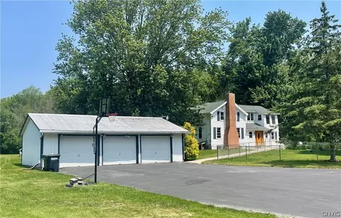 3251 Ditmar Rd, Brutus, NY 13166