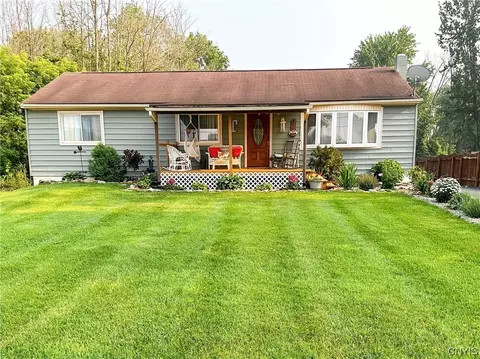 311 Roberts St, Lenox, NY 13032